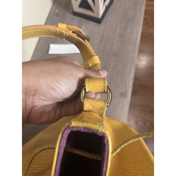 Louis Vuitton Noé Petit Epi Leather Bucket Bag Cipango Gold Yellow Purple - Picture 4 of 7